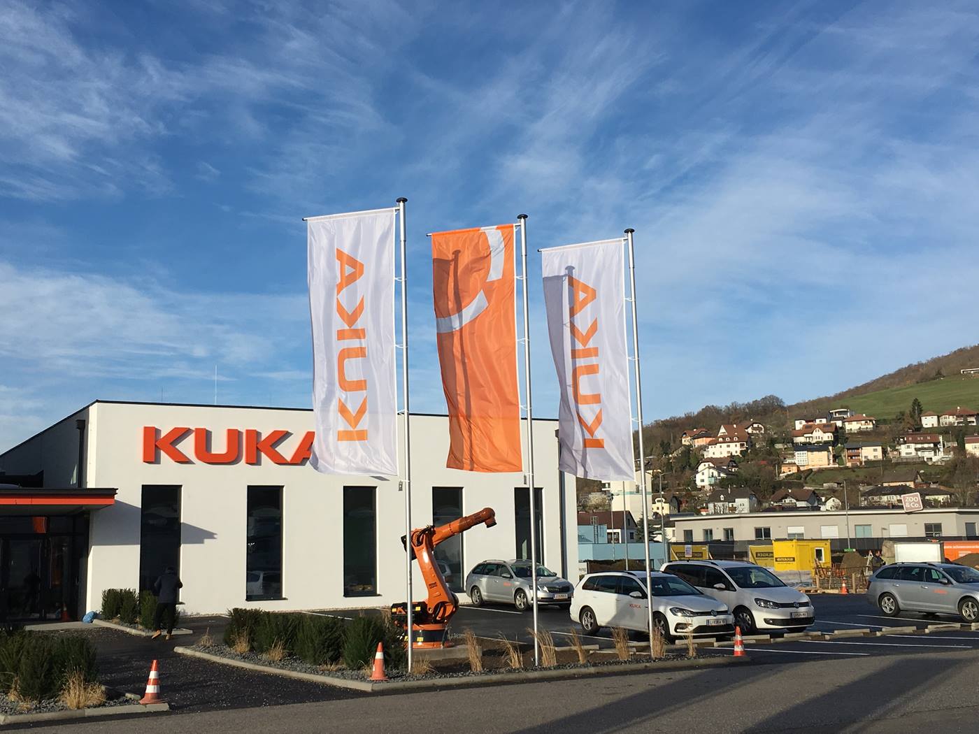 Die KUKA CEE GmbH ihren neuen Firmensitz in Steyregg. 