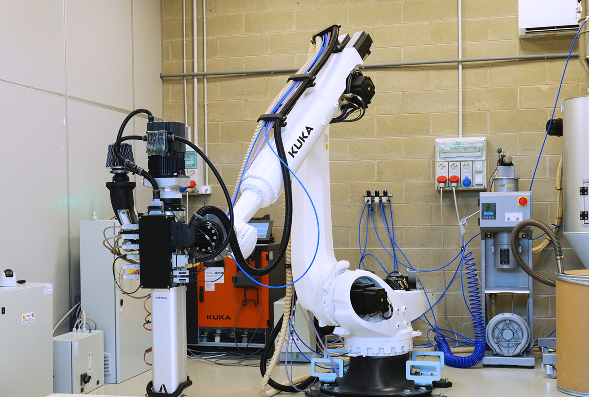 Scalable robotic 3D printing for large parts
