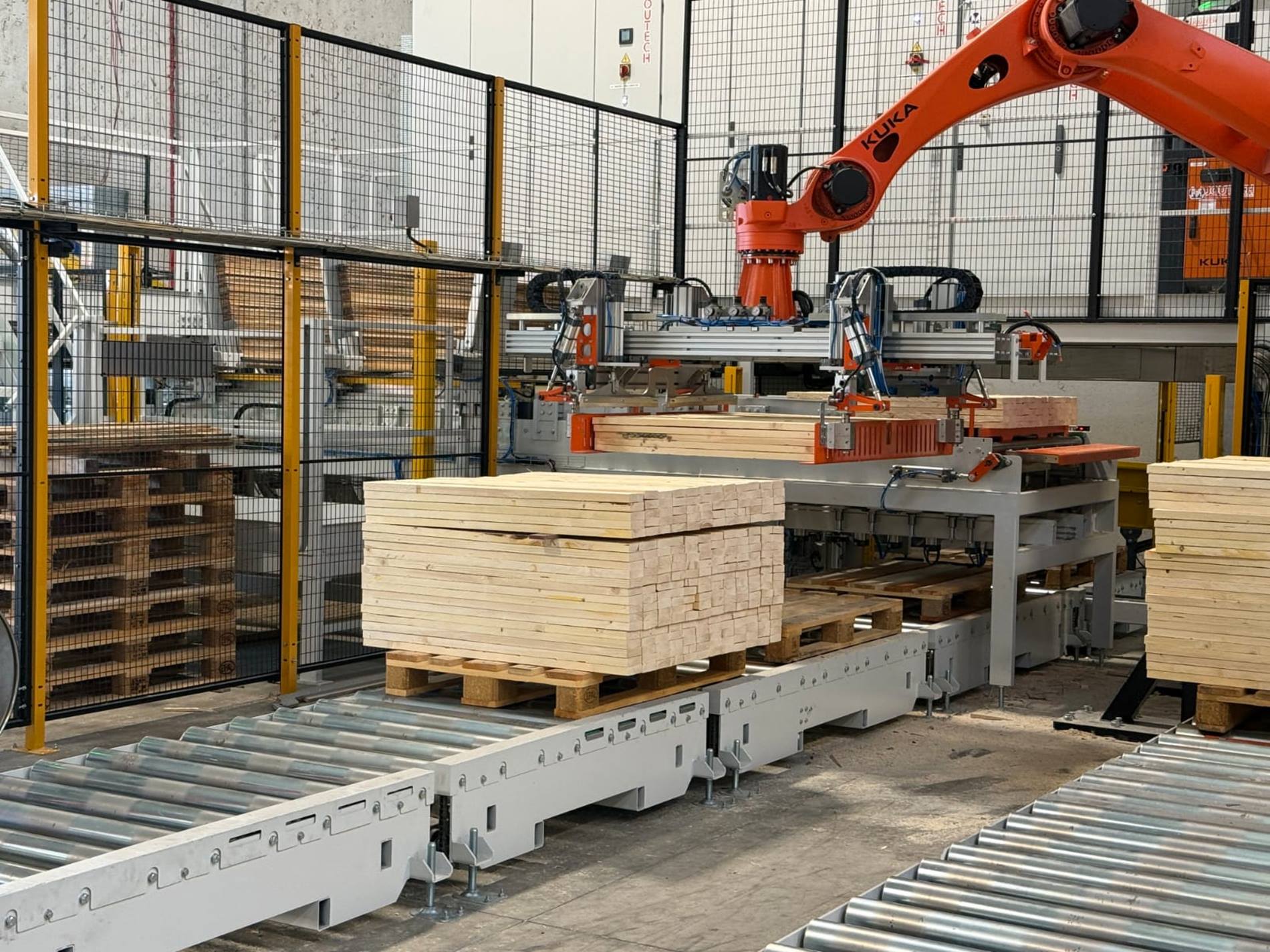 Una flotta robot connessa per supportare la crescita produttiva