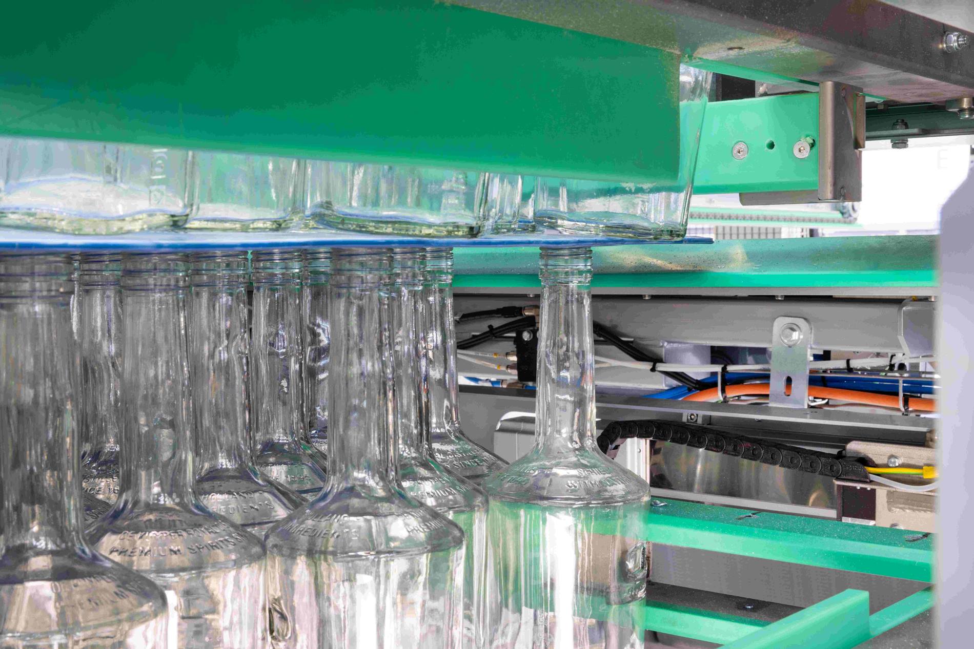 Clevertech & KUKA: Four Robotic Technologies Shaping Packaging at Interpack 2026