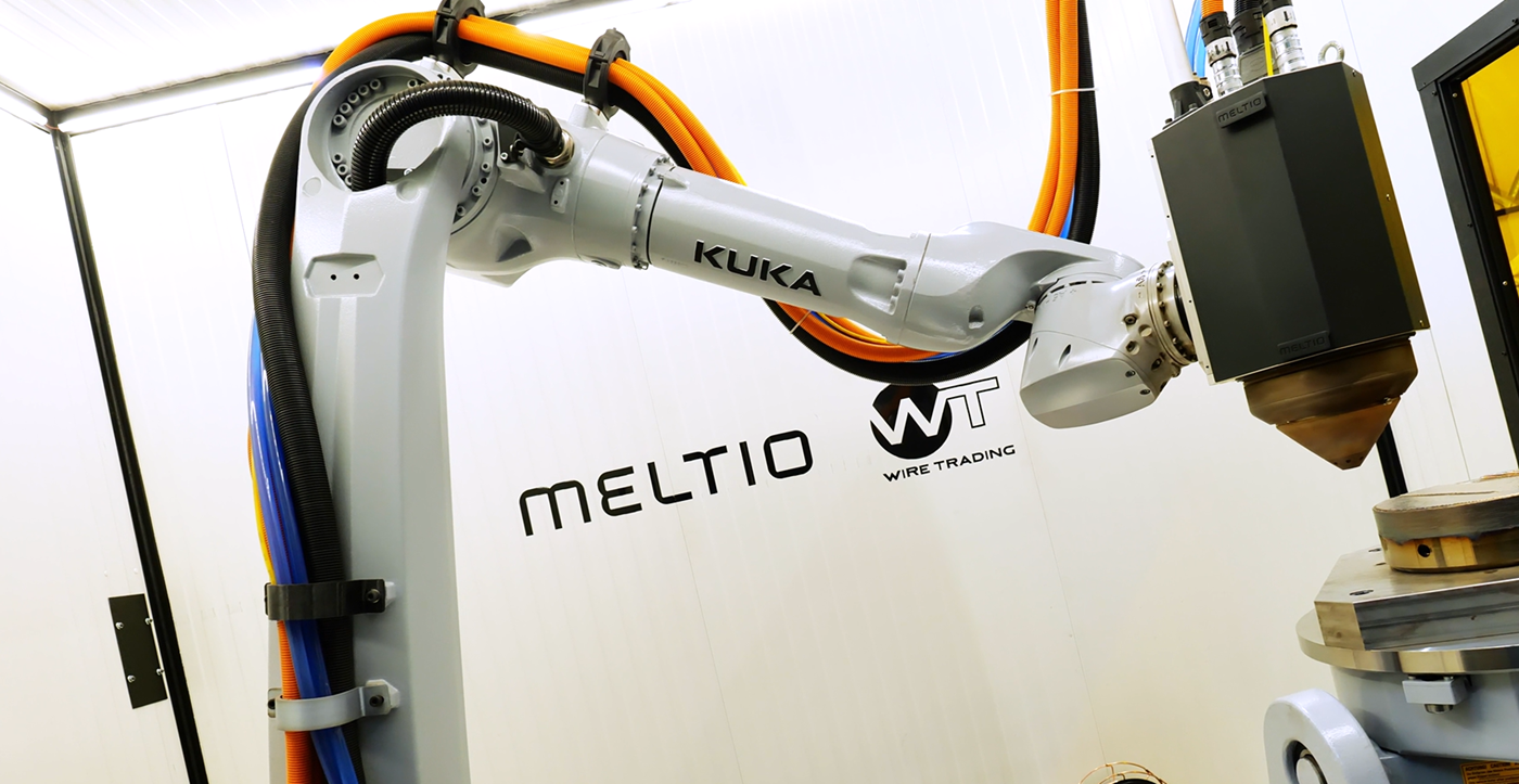 Cella robotica KUKA con tecnologia Meltio per stampa 3D metallo