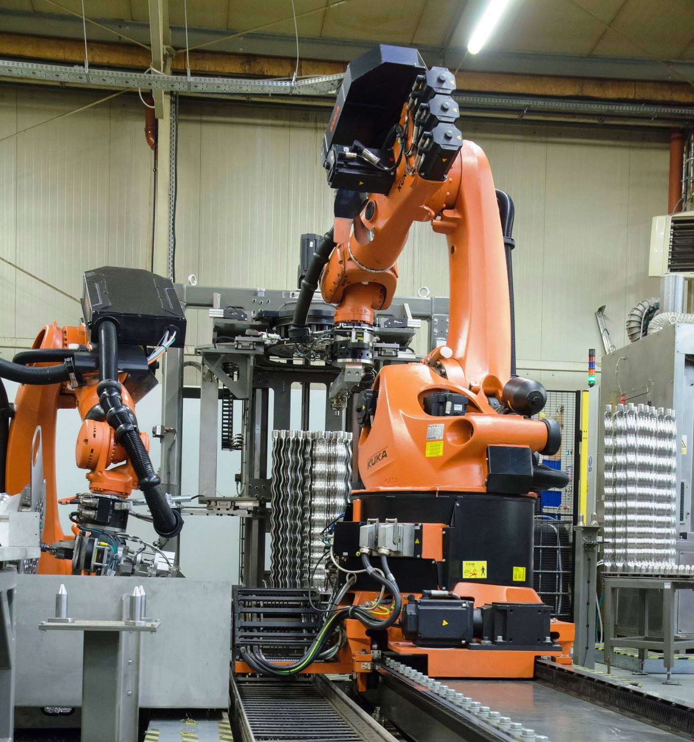 robot KUKA w firmie RMA