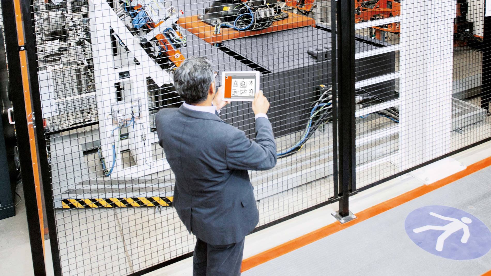 Industrial Automation: All processes can be controlled via the IPad