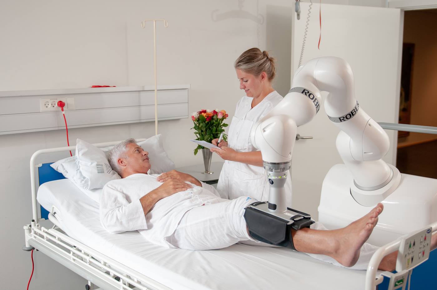 Cobot in Care