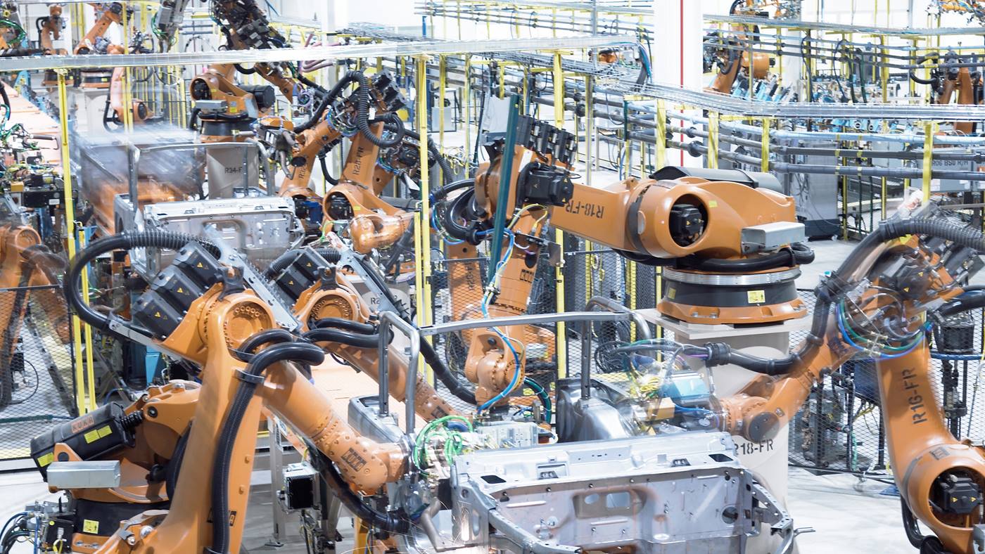 Automatisierter Karosseriebau mit Robotern von KUKA