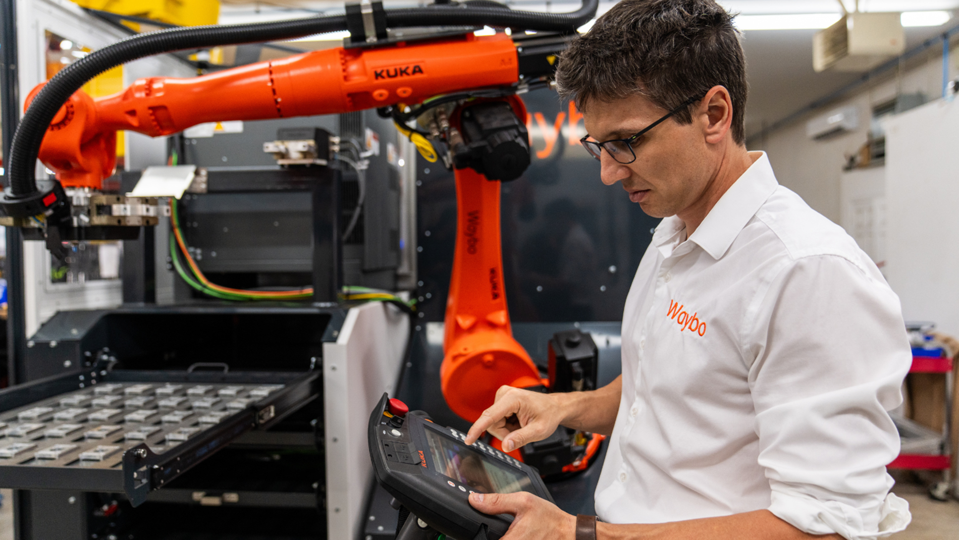 Robotic CNC Machine Tool Automation by WAYBO