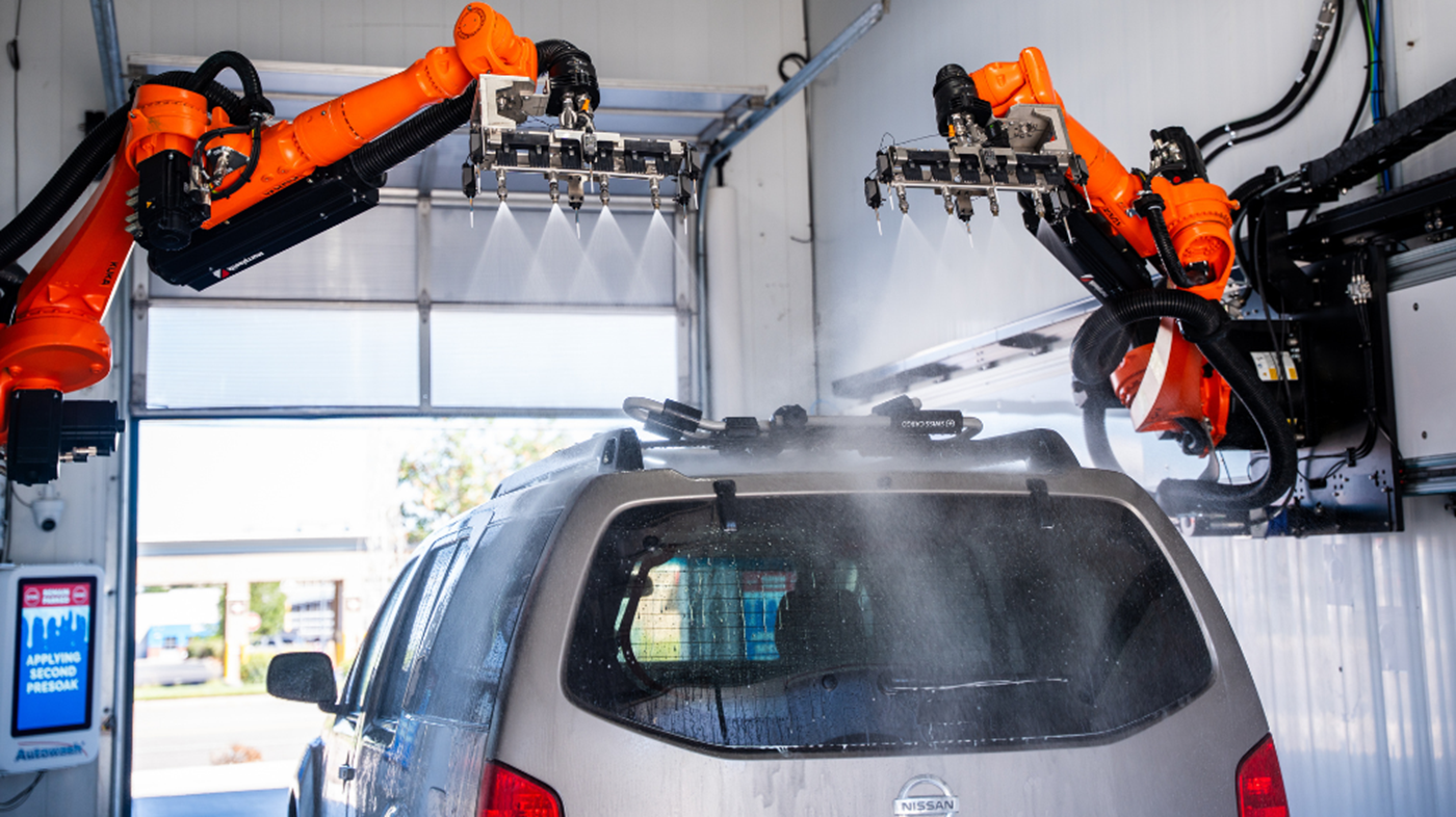 KUKA robots wash a car