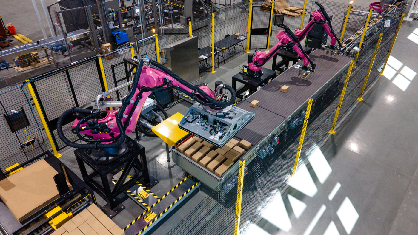 Food manufacturing with KUKA robots