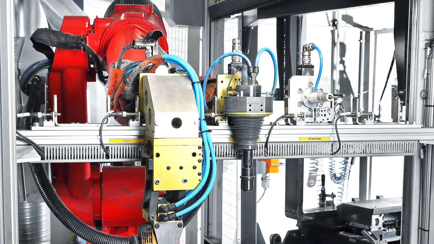 Werkzeugwechselstation mit Messeinrichtung und Fächerschleifer