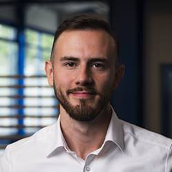 Nikita Daubert, AMR Business Development Manager für die DACH-Region bei KUKA