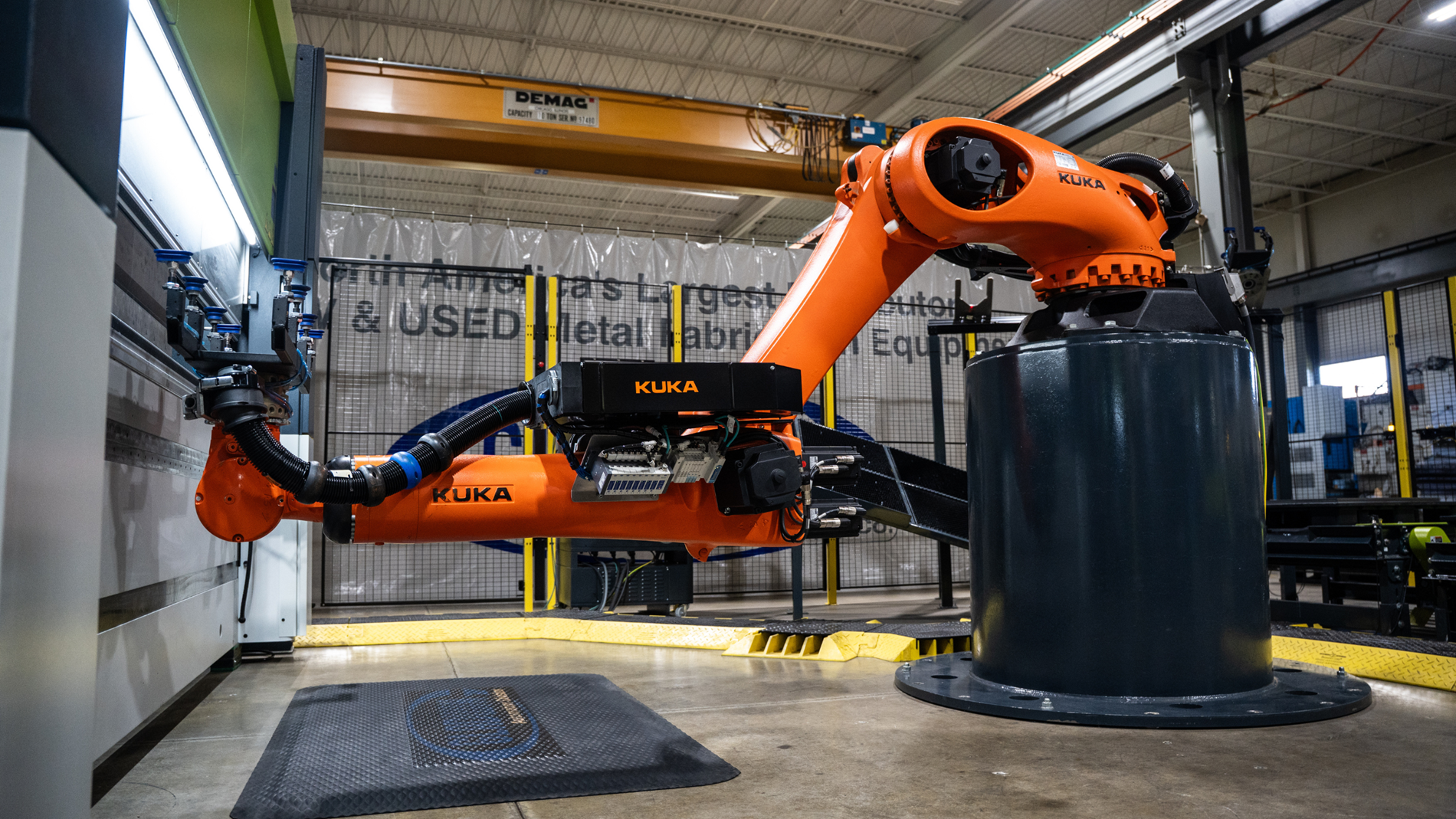 Robotic automation for metal bending
