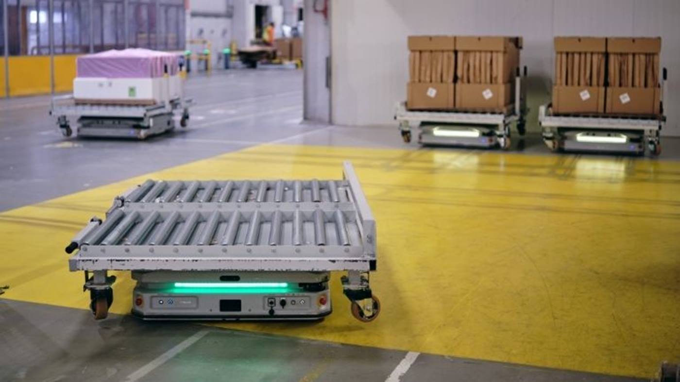 KUKA_AMR_KMP_1500_TPV_4_Platform