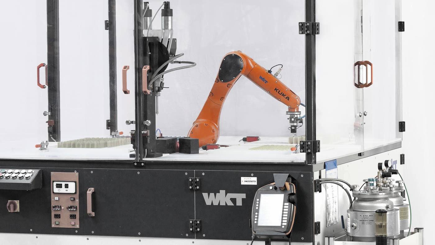 Unser System für WKT: Roboter KR AGILUS und Steuerung KR C4