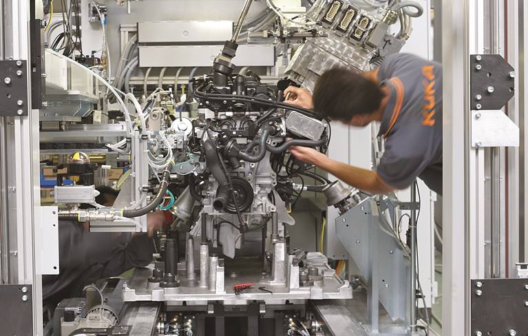 Montage Verbrennungsmotor