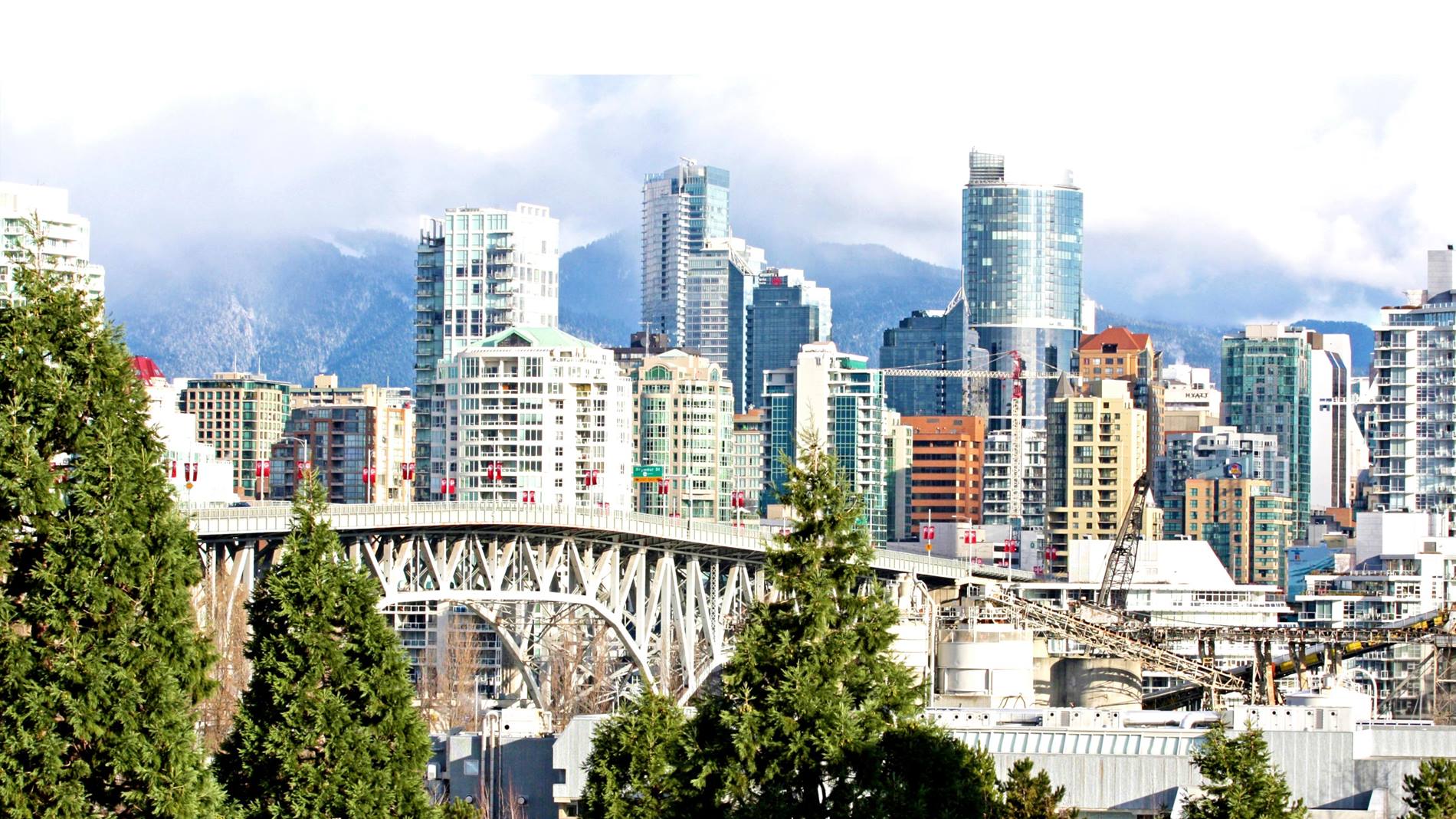 Vancouver is home to IROS 2017 and KUKA is showing applications with intelligent robots