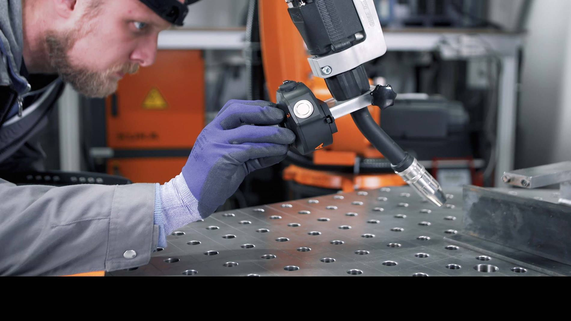 Automatisierungslösungen für den Mittelstand von KUKA