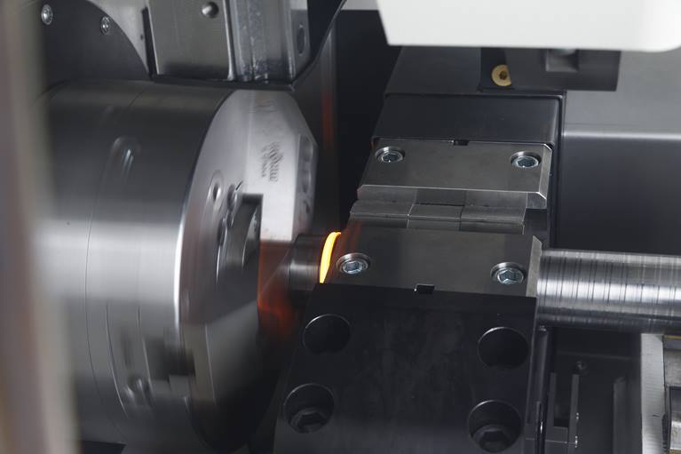 Fully charged with KUKA Systems KUKA AG