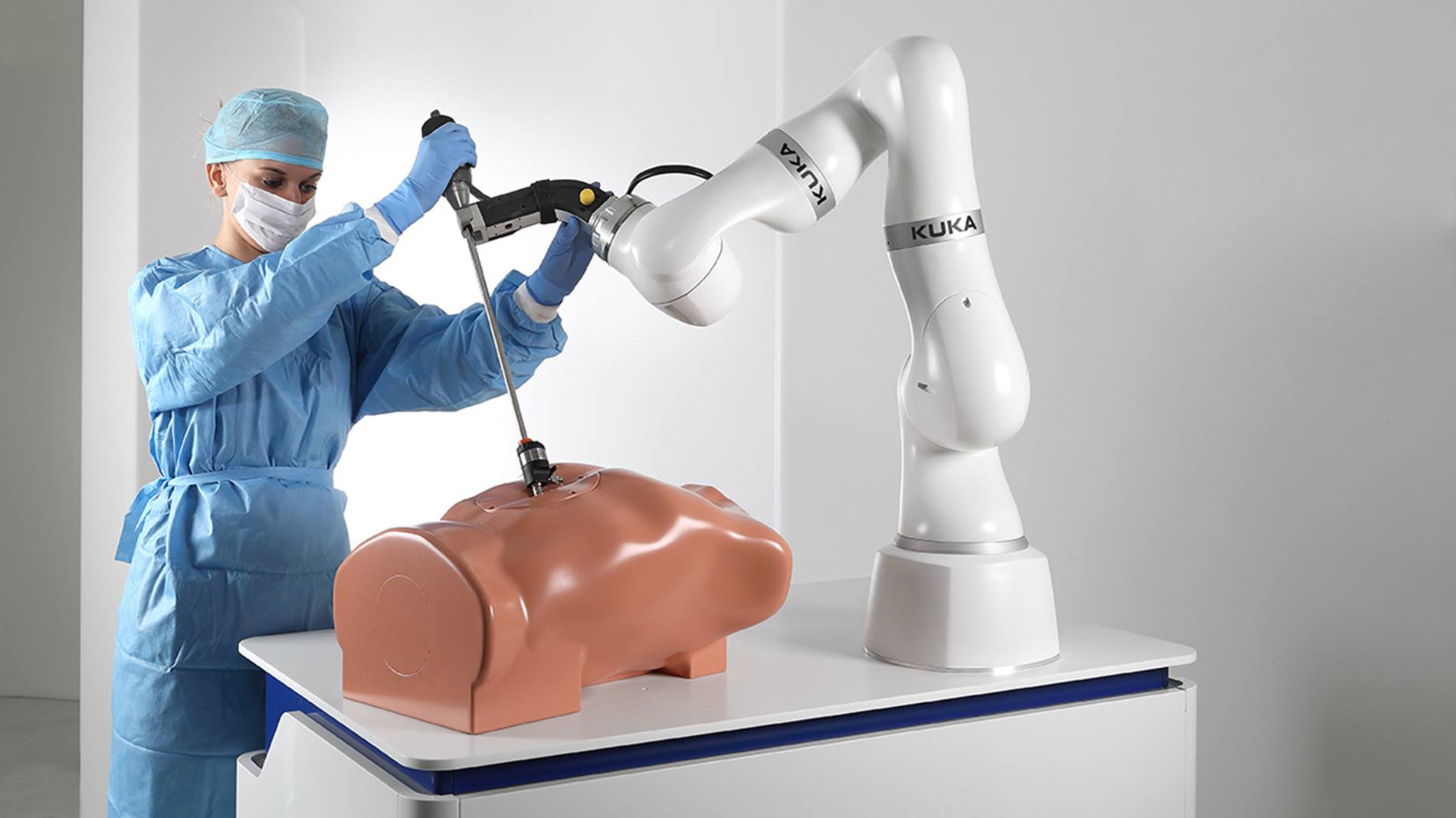 kuka轻型库卡机器人 lbr med 投入批量生产