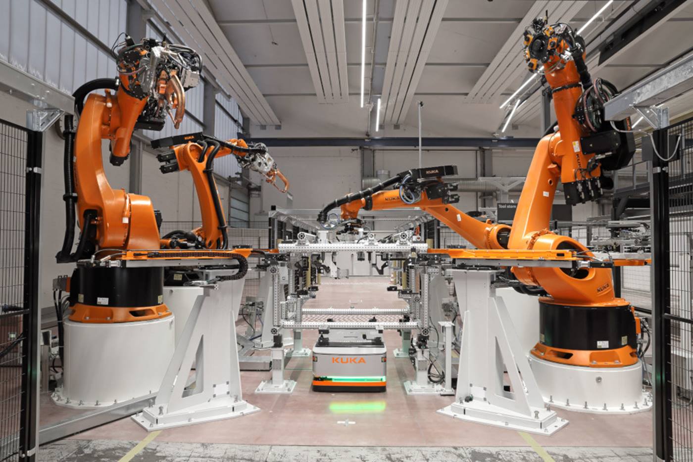 Плазмохимического травления se80 plasma technology. Нанотехнологии и технологии будущего. Новые материалы оборудование. Оборудование для микроэлектроники. Astm 1195.