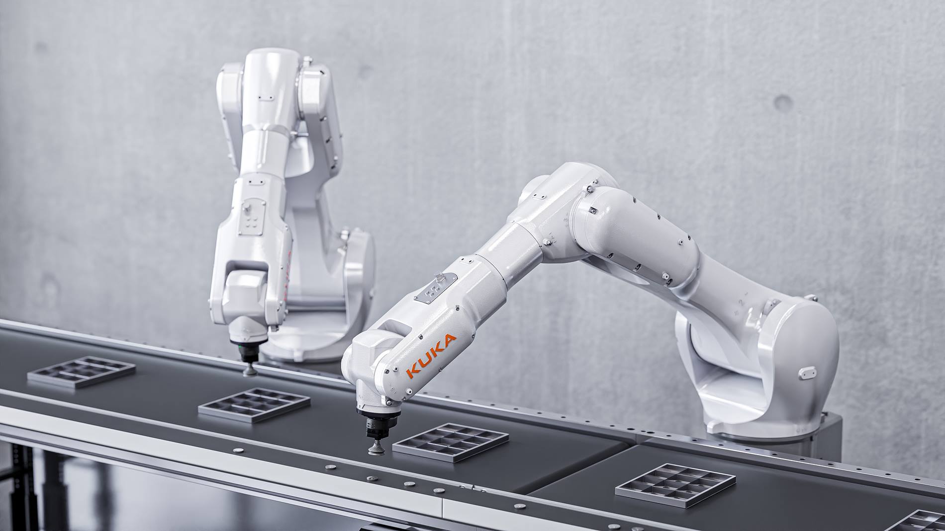 KR AGILUS ultra at assembly line