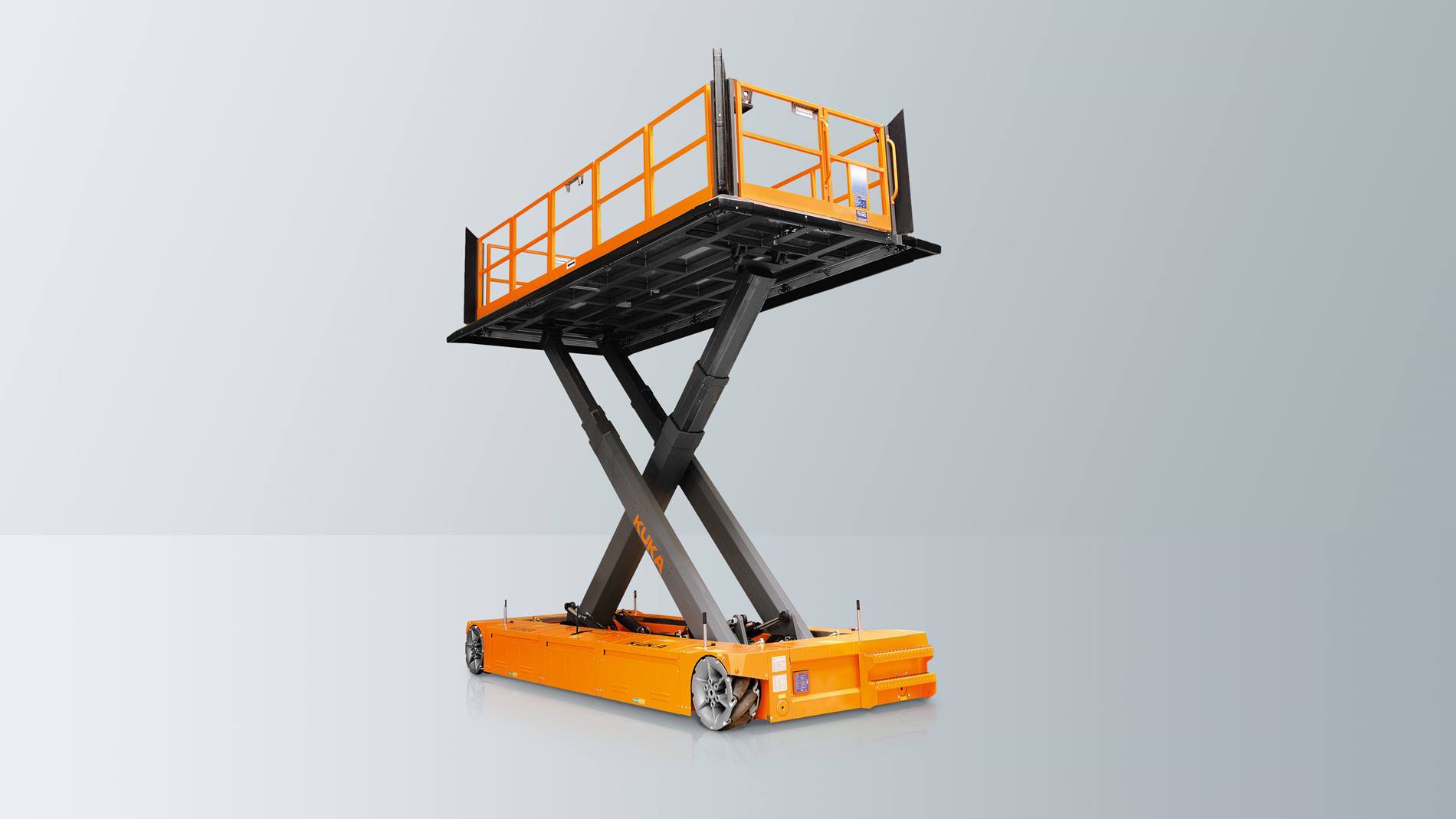 Der KUKA tripleLift verbindet freie Beweglichkeit im Raum mit stufenloser Verstellbarkeit der Höhe