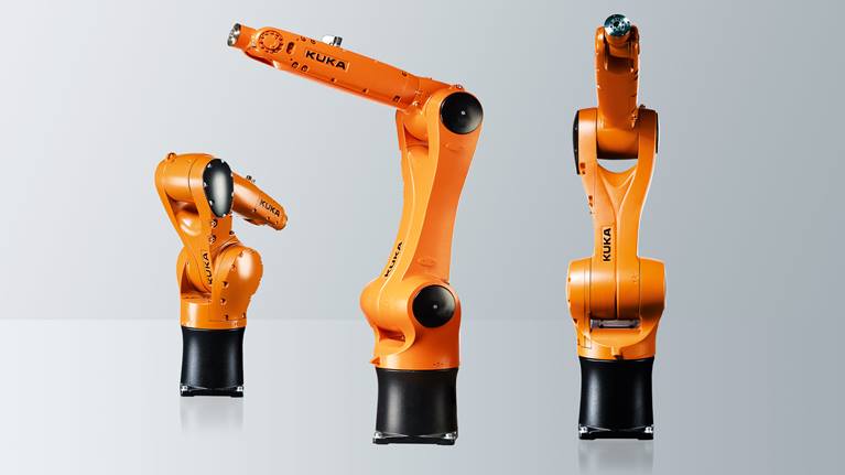 Robot KR AGILUS EX pracuje bezpečně a spolehlivě také za nejextrémnějších podmínek.