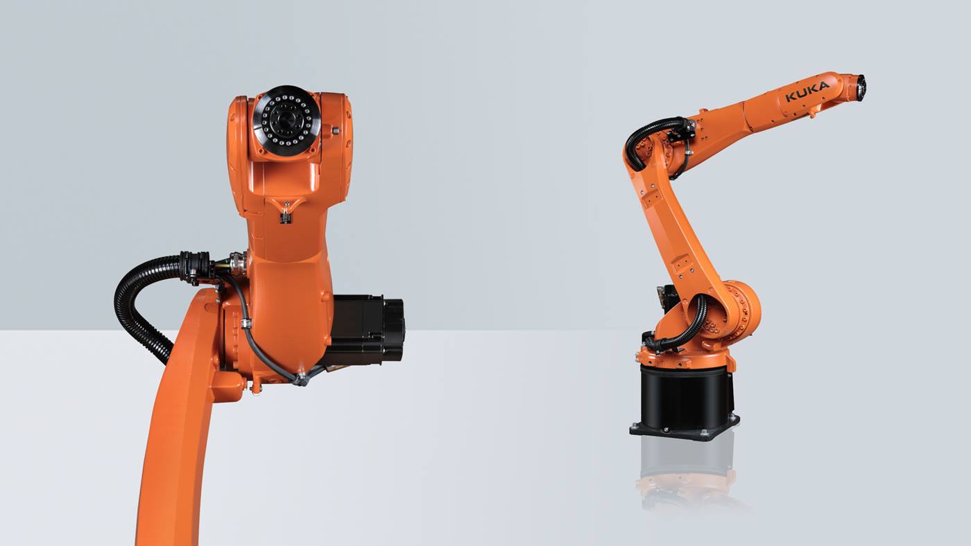 Streamlined design: The handling robot has one of the smallest in-line wrists in its class 