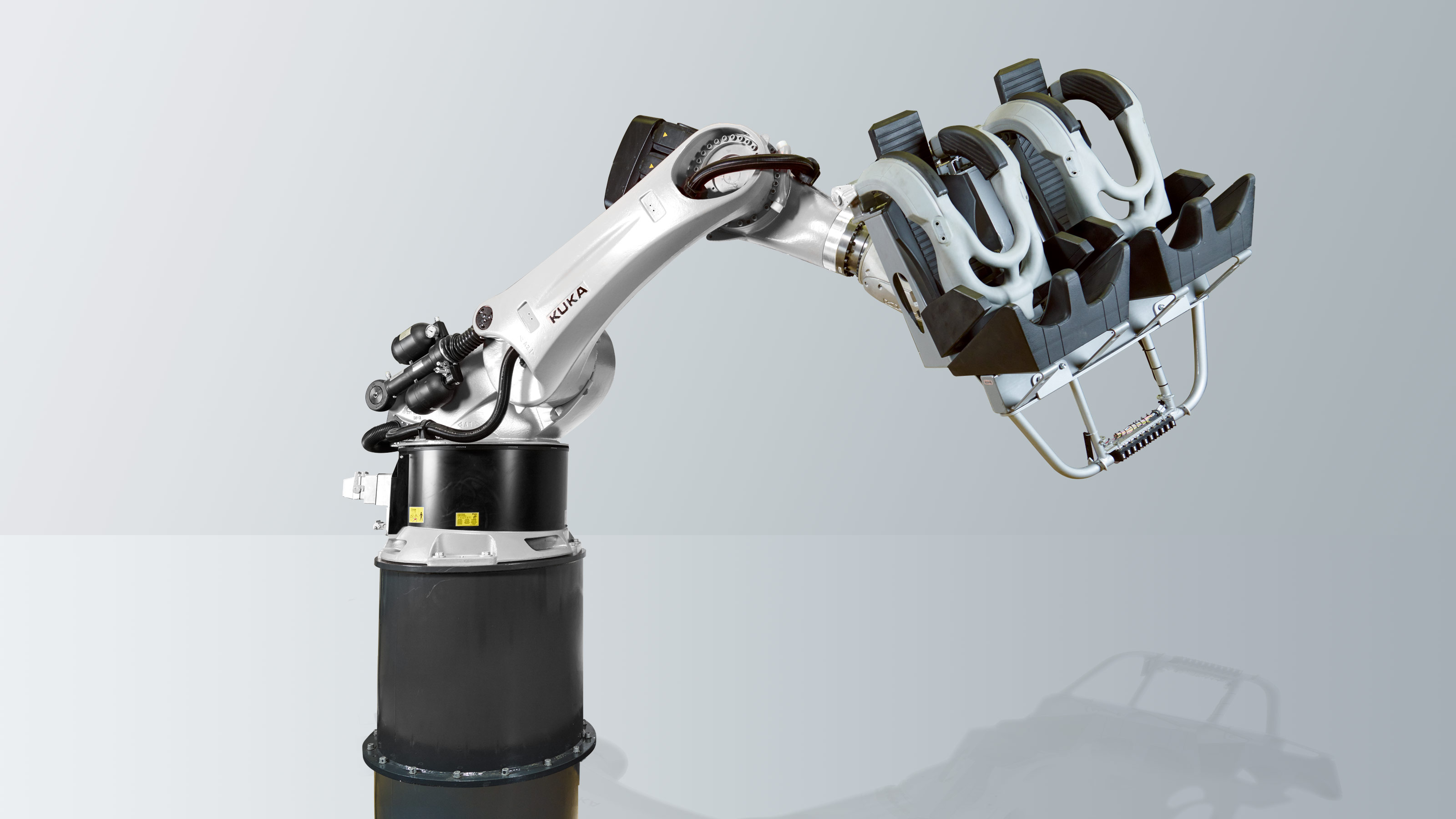 KUKA Coaster KUKA AG