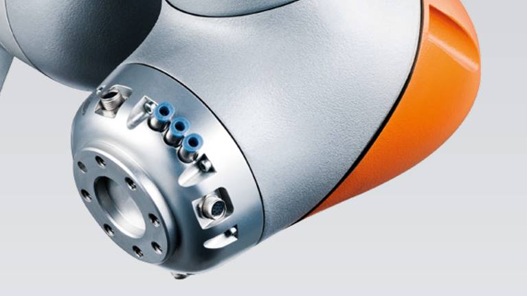 Medienflansch des LBR iiwa in der Nahaufnahme