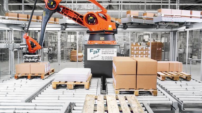 KUKA.PalletTech software for palletizing | KUKA India