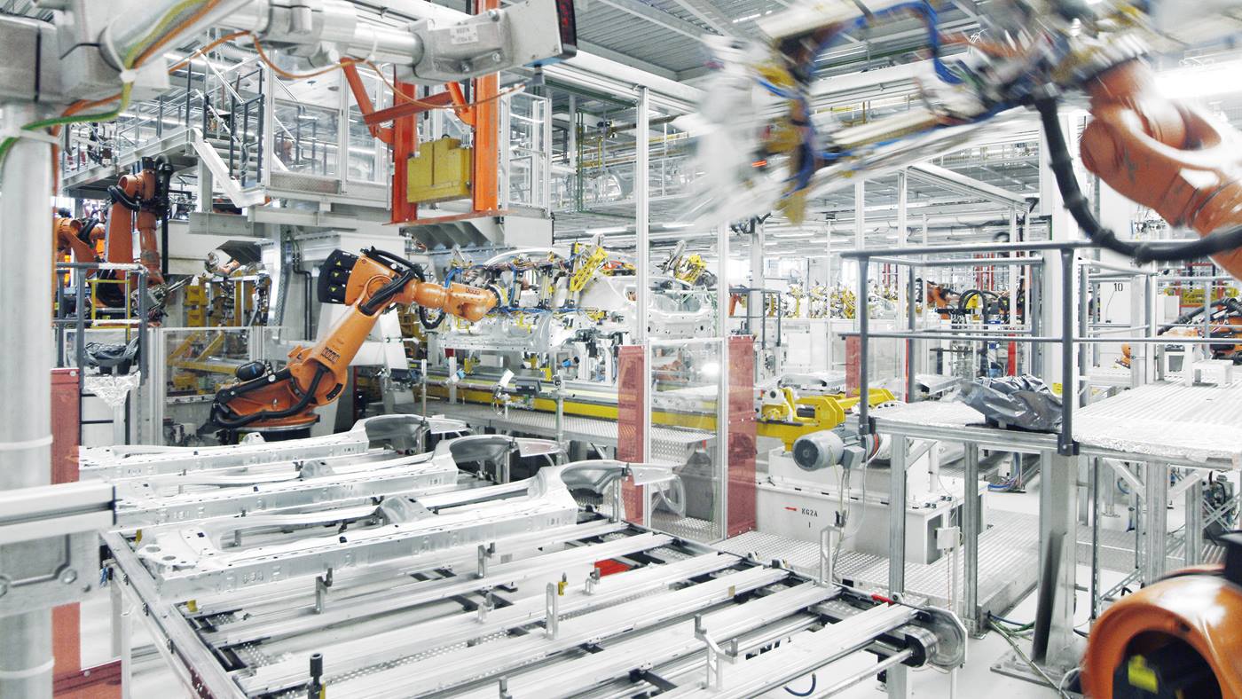 Maschinelle Teilezuführung für sichere Produktionsprozesse